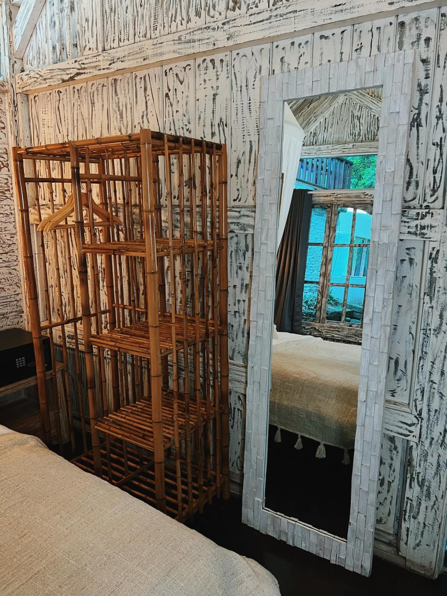 Villa Neshama Canggu Quarto foto